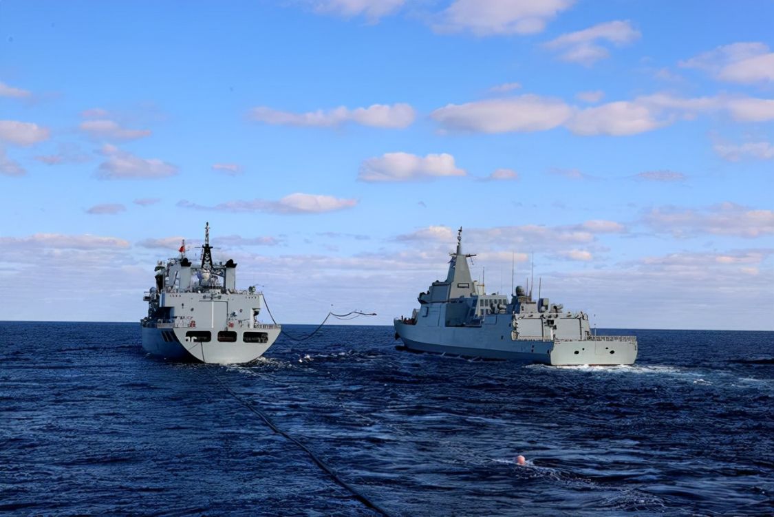 中俄联演舰队穿越津轻海峡有何深意 是对美日挑衅的回应