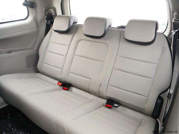 口碑最佳的十大七座mpv15万左右(这4款车是当之无愧的性价比之王)(23)