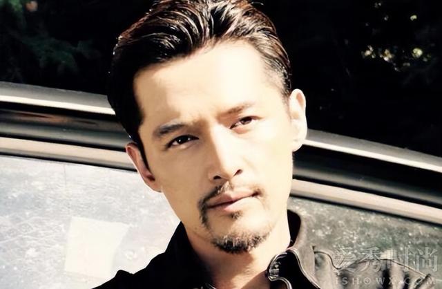 胡歌首谈车祸原因(胡歌23岁成名24岁车祸)(43)