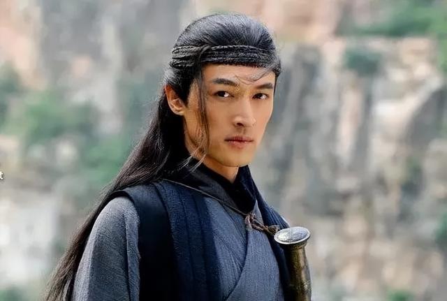 胡歌首谈车祸原因(胡歌23岁成名24岁车祸)(27)