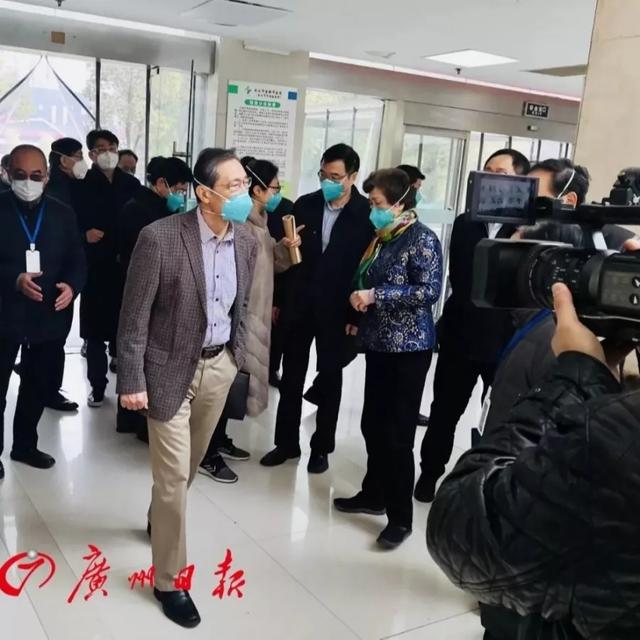 钟南山院士今年多大年龄(为什么钟南山如此伟大)(5)