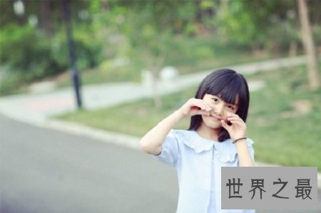中国十大最漂亮童星，快乐星球甜美可人冰柠檬遗憾落榜
