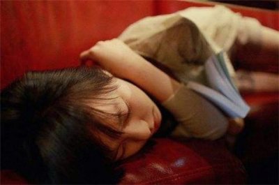 女朋友吵架了怎么调节?如何有效处理女朋友的争吵?