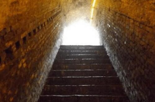 中国地下长城酣睡千年无人创造,内里躲着什么神秘