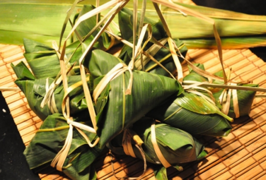 一定要看，包粽子居然可以用这些叶子(图4)