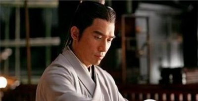 ​周瑜嫉妒诸葛亮安排构陷他 孔明神机妙算应周郎