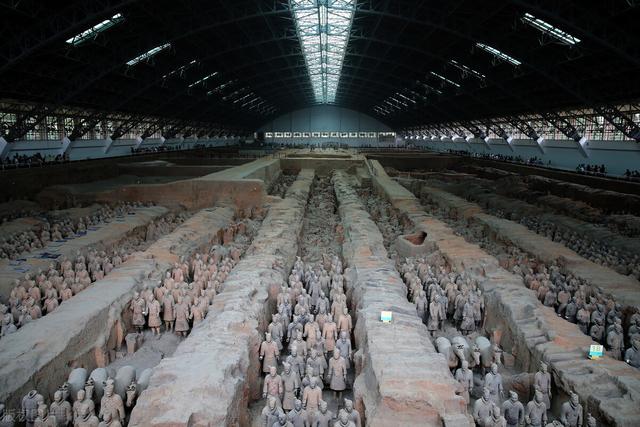 秦始皇的几个妻子生了几个儿子（秦始皇在位期间到底有多少妃子陪伴）(14)