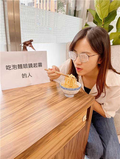 万圣节装扮是什么样的（一年一度接地气万圣节装扮）(23)