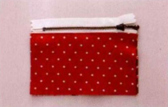 收纳袋是什么样子的(收纳袋最好的用途就是在包包里)(9)