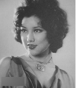 王贝整容失败的原因(被整容坑苦的五位女星)(11)