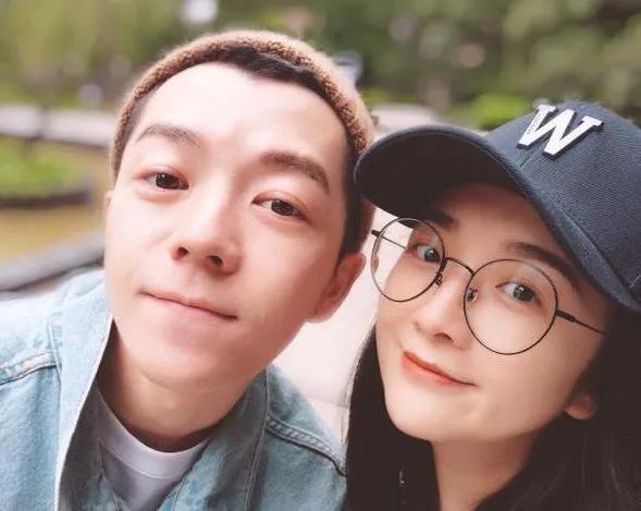 王栎鑫吴雅婷离婚原因孩子归谁（王栎鑫和吴雅婷离婚）(9)