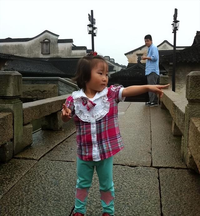 温州动车事故最后一名小伊伊（11年前动车事故中）(19)