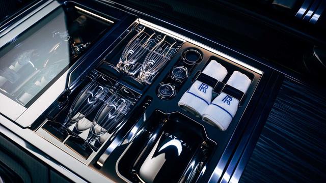 法拉利最贵的一台车（整理出世界上售价昂贵的40台车）(51)