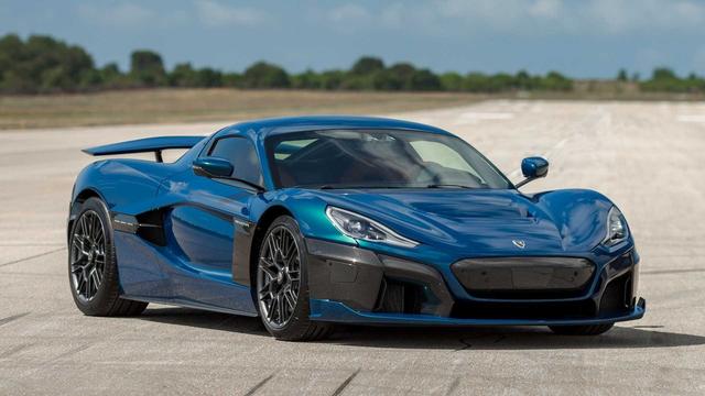 法拉利最贵的一台车（整理出世界上售价昂贵的40台车）(20)