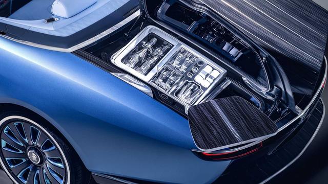 法拉利最贵的一台车（整理出世界上售价昂贵的40台车）(48)