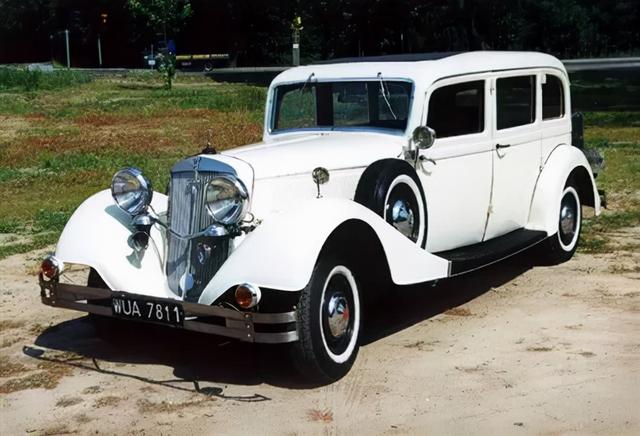 奥迪a8l霍希版和a8l怎么分(听车场史上最贵特供车奥迪A8L霍希版)(25)