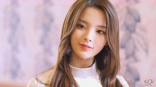 杨超越自曝悲惨童年（杨超越12岁父母离婚）(8)