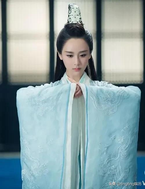 杨紫是从几岁开始当演员的(从童星蜕变成一线女明星的星路历程)(7)