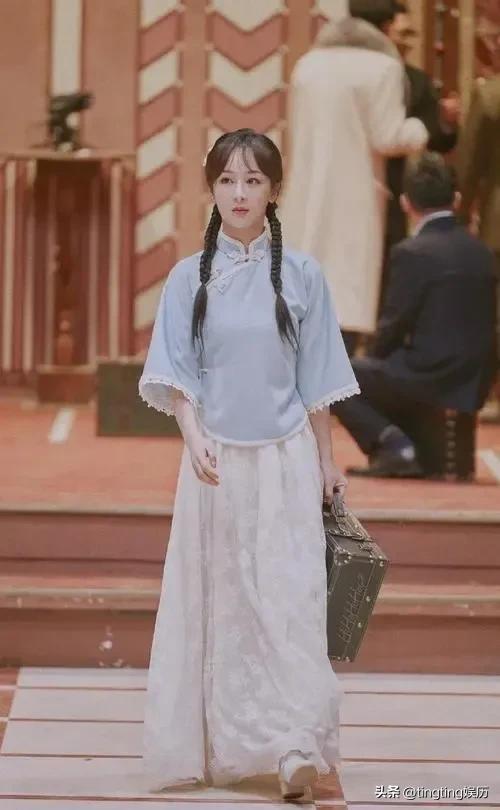 杨紫是从几岁开始当演员的(从童星蜕变成一线女明星的星路历程)(16)