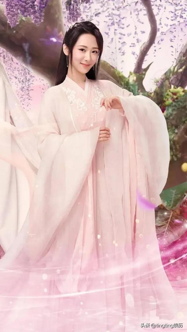 杨紫是从几岁开始当演员的(从童星蜕变成一线女明星的星路历程)(11)