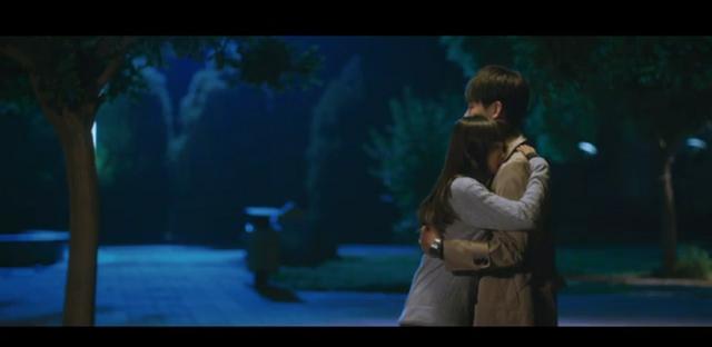 白敬亭多大了真实年龄（半火不火00后都逆天了）(2)