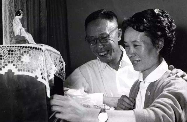 溥仪的骨灰为什么会被迁出八宝山（溥仪墓为何迁出八宝山）(2)