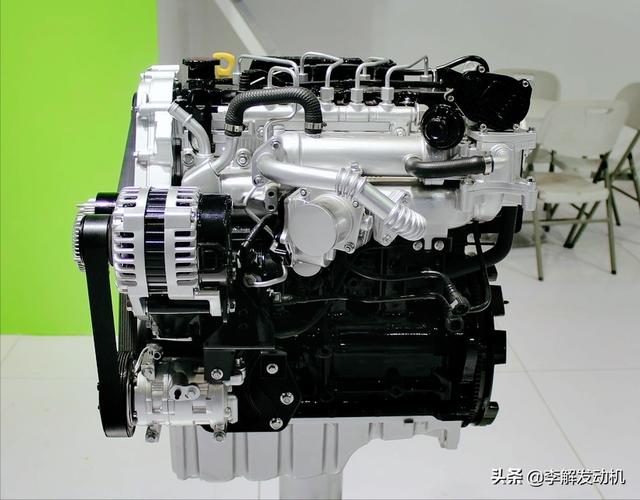 江西50铃柴油皮卡有几种车型(车用2L左右发动机锐捷特4DB)(23)