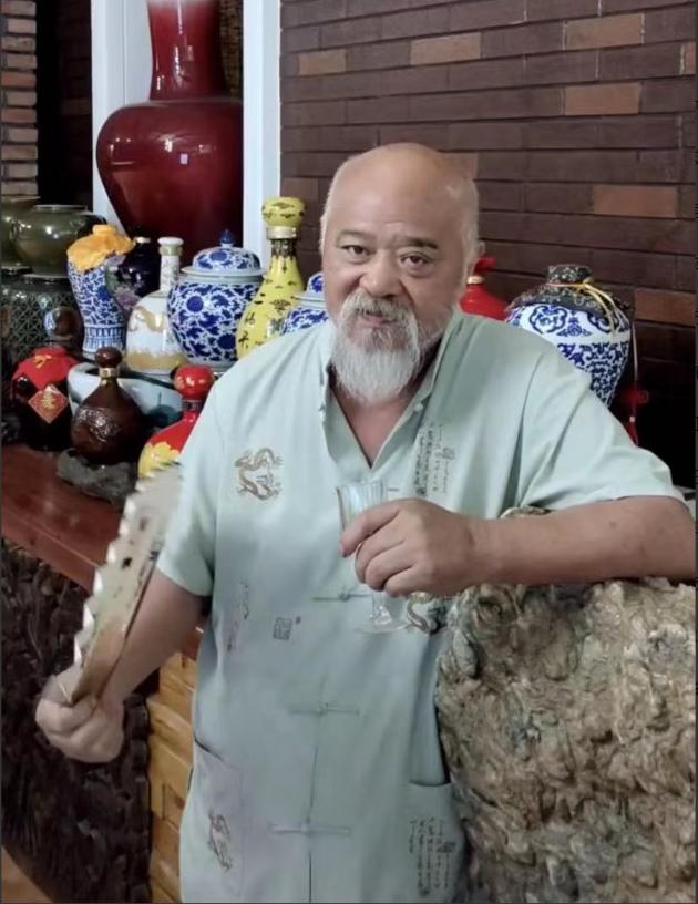 电视剧演员李琦简历（与妻子相识不到一天闪婚）(1)