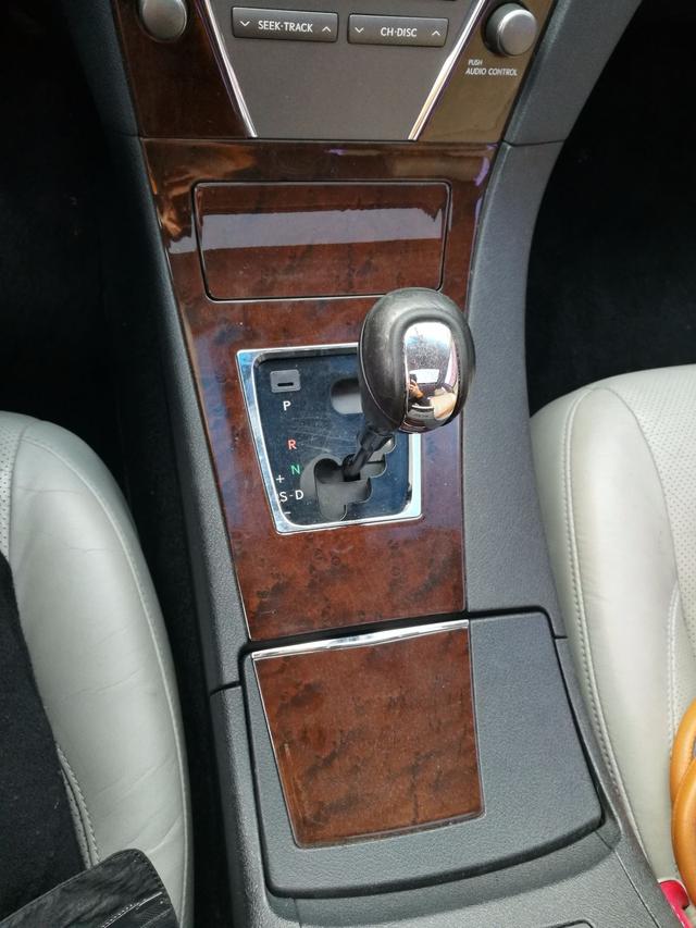 雷克萨斯es240值不值得买（雷克萨斯ES240用车八年）(8)