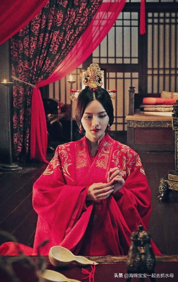 电视剧中爱讲大道理的父母（影视剧中那些大户家族里的主母）(53)