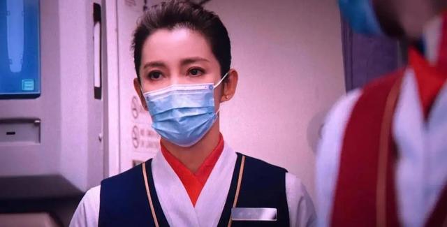 李冰冰最近为啥不拍电影了（新片票房刚刚破亿）(27)