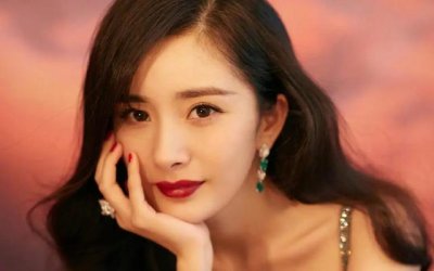 ​杨幂生图高清壁纸（杨幂疑似晒出自己家的豪宅）