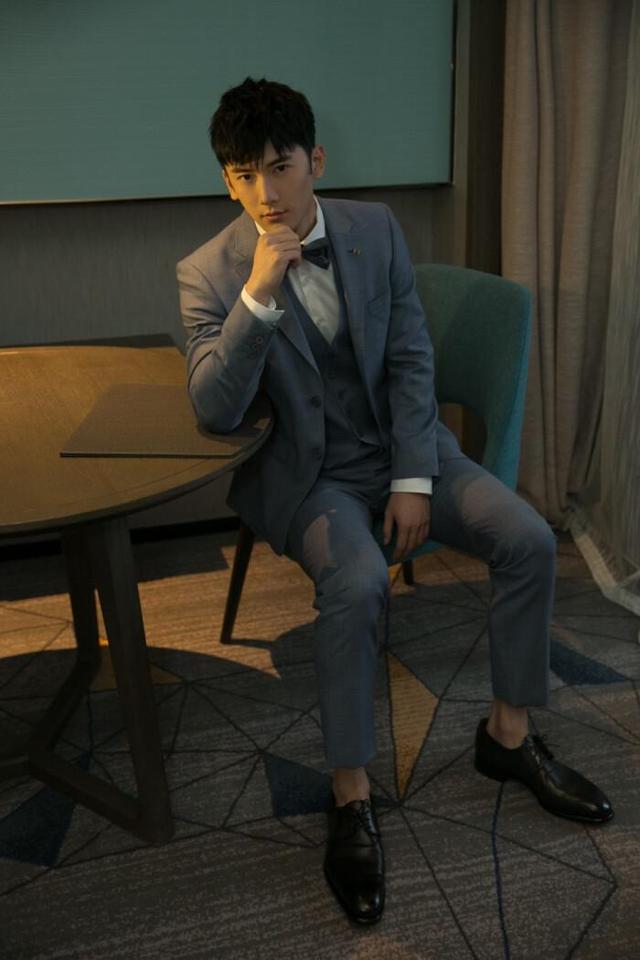 杨幂拥有嘉行45亿身价是真的吗（杨幂公司旗下的嘉行四子）(19)