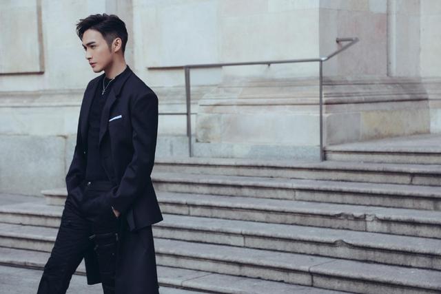 杨幂拥有嘉行45亿身价是真的吗（杨幂公司旗下的嘉行四子）(3)