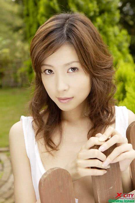 伊泽千夏个人资料写真作品