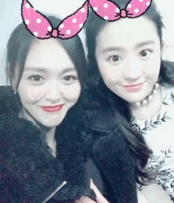 杨幂与唐嫣同台（杨幂唐嫣争斗战国际幂腹背受敌难再续）(62)