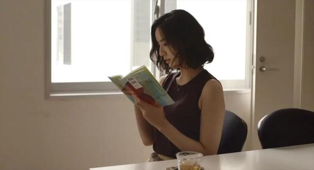 这部婚外情题材电影到底讲了什么（出轨三角恋美人计）(20)