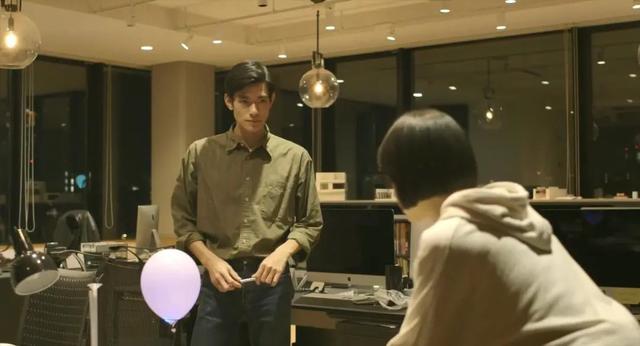 这部婚外情题材电影到底讲了什么（出轨三角恋美人计）(4)