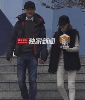 黄轩与蒋雯丽的绯闻（蒋雯丽杨幂等绯闻女友接连点赞）(16)