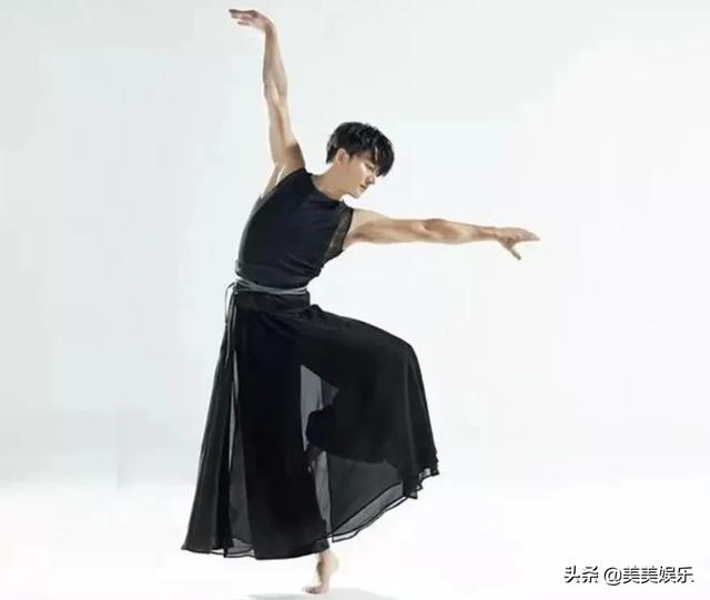 黄轩与圈外女友现身（黄轩神秘女友曝光）(7)