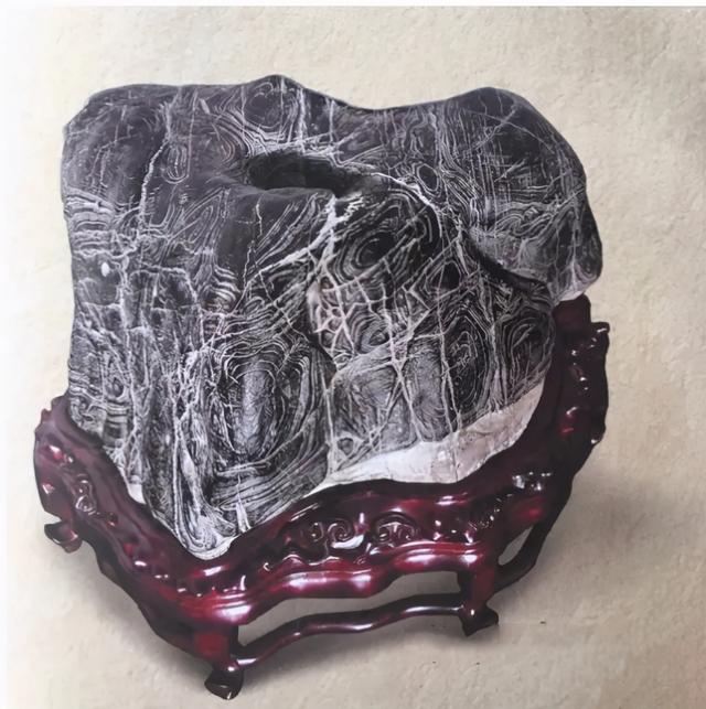 各种值得收藏的奇石（历年百万以上成交的奇石）(15)