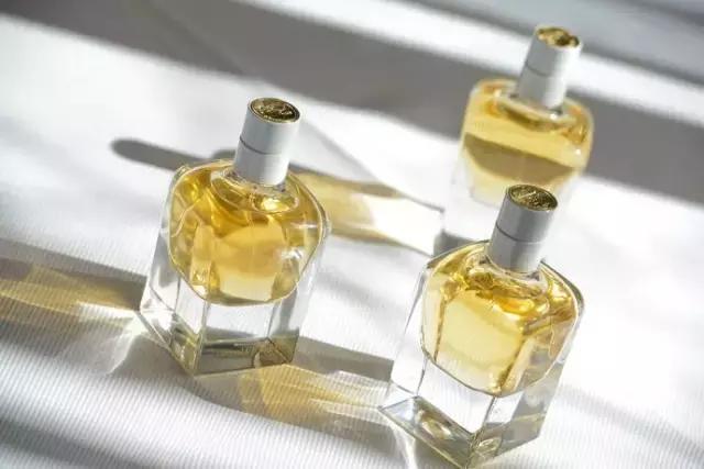 爱马仕香水经典款(细数Hermes爱马仕让人尖叫的香水)(10)