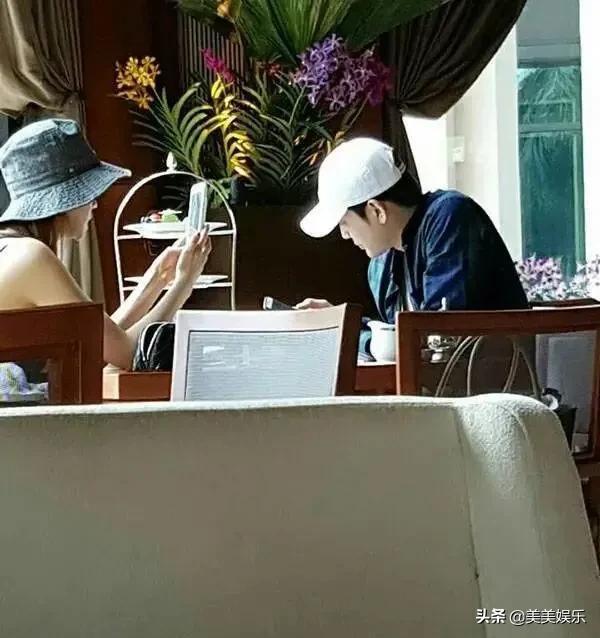 盘点李易峰四大绯闻女友（李易峰前女友直播带货）(31)