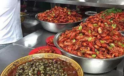 不可小看的上海一条小街多伦路(魔都100条必逛小马路)(100)