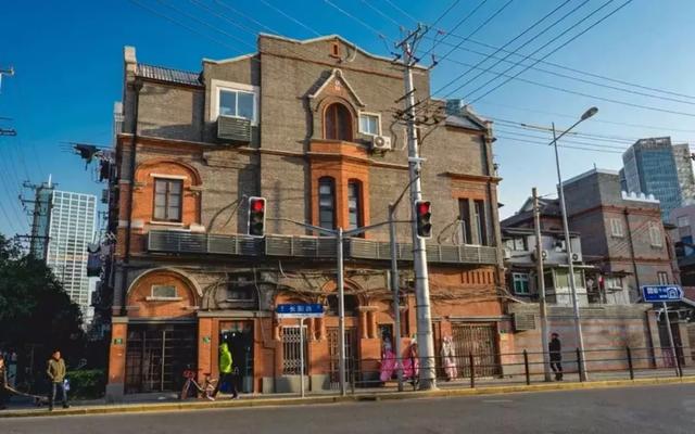 不可小看的上海一条小街多伦路(魔都100条必逛小马路)(30)