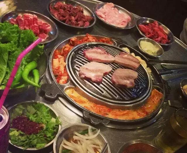 不可小看的上海一条小街多伦路(魔都100条必逛小马路)(73)