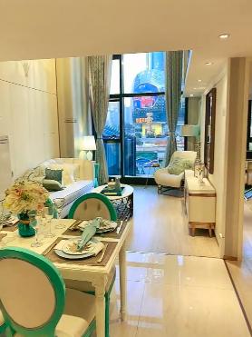 炫富女郭美美个人资料简介（郭美美到长沙商演捞金）(4)