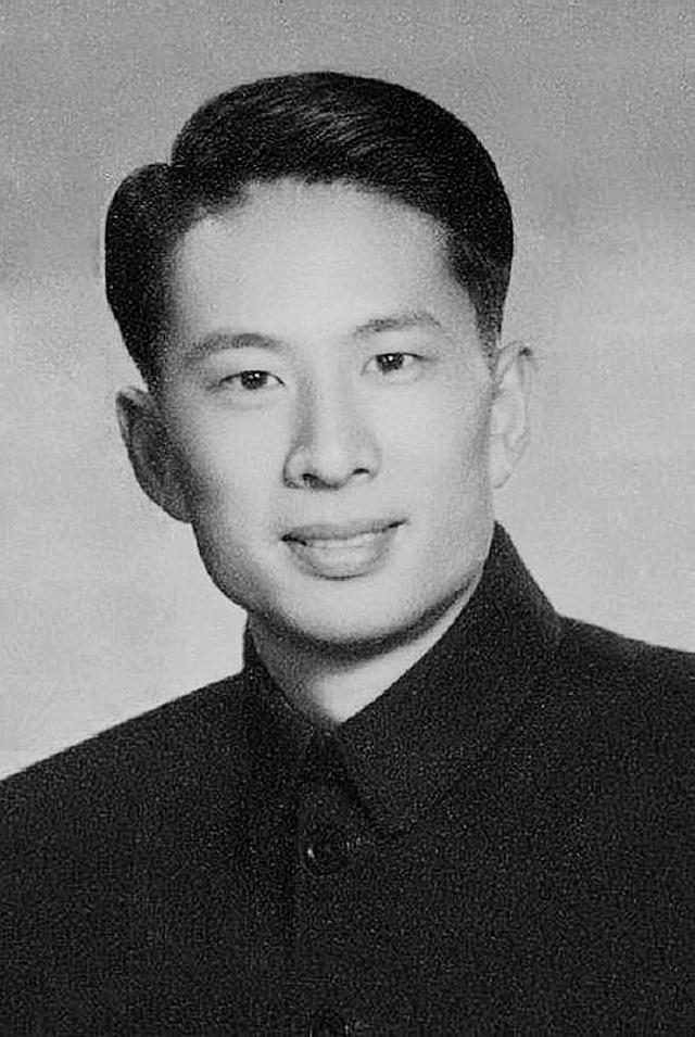 演员冯喆的个人资料（影星冯喆百年诞辰）(5)