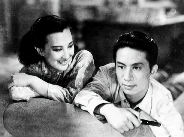 演员冯喆的个人资料（影星冯喆百年诞辰）(7)