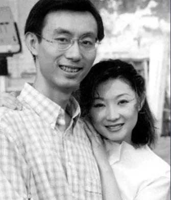 演员张译照顾女友10年直到去世（张译初恋昏迷10年）(20)